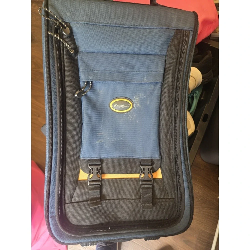 eddie bauer carry on luggage